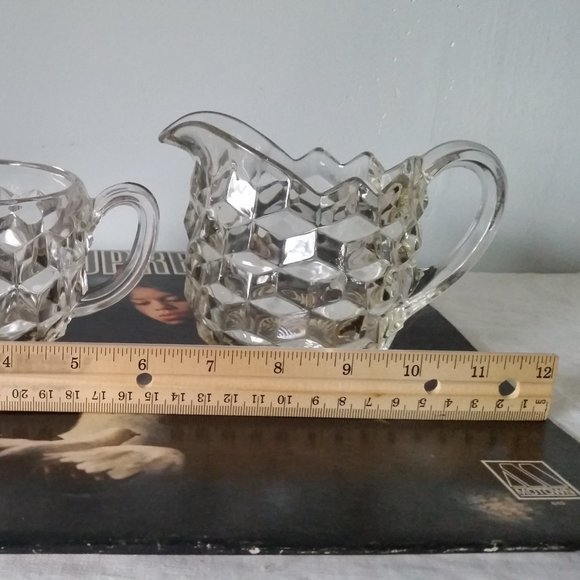 JEANNETTE GLASS COMPANY CUBE/CUBIST PATTERN CREAMER AND OPEN SUGAR BOWL VINTAGE - Picture 6 of 7